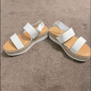 White Madden Girl platform Sandals